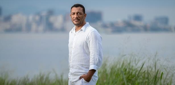 'Pesquisador dos terreiros': professor negro é impedido de assumir vaga